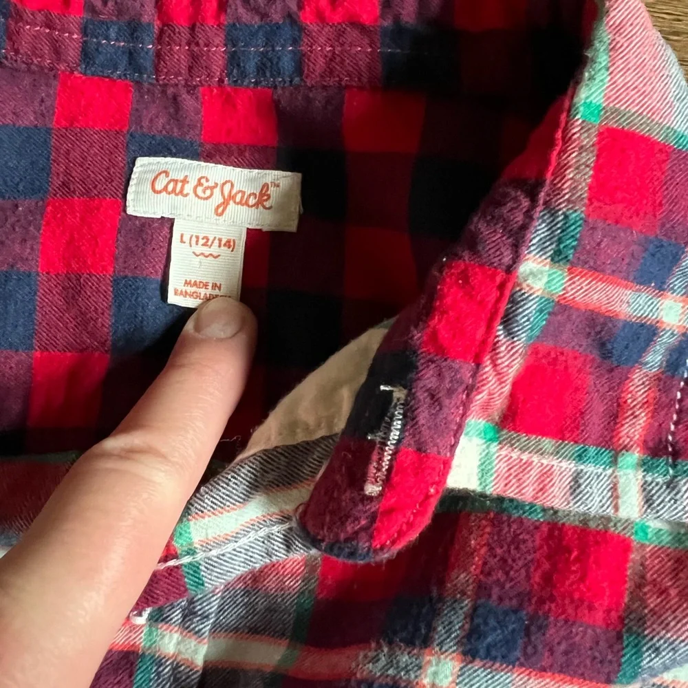 Boys Jeans and Long Sleeve Tees - Picture 7 of 8